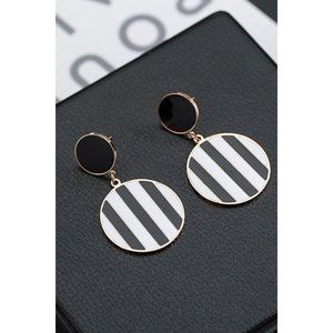Black and White Stripe Drop Earring